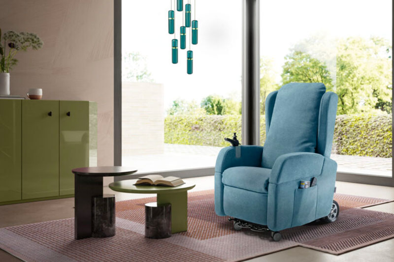 Poltrona relax Gordon di Il Benessere è caratterizzata da una funzionale movimentazione tramite joystick